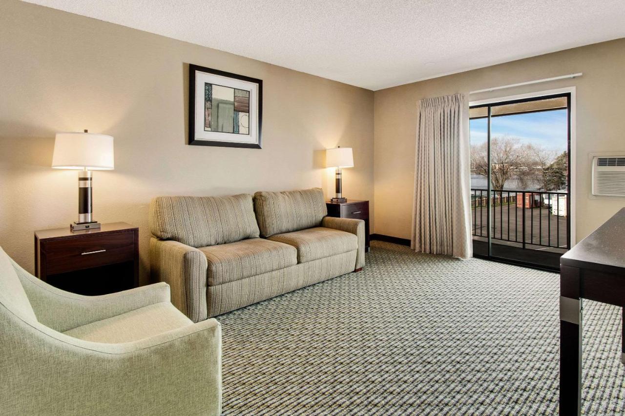 Rodeway Inn & Suites Portland - Jantzen Beach Bagian luar foto