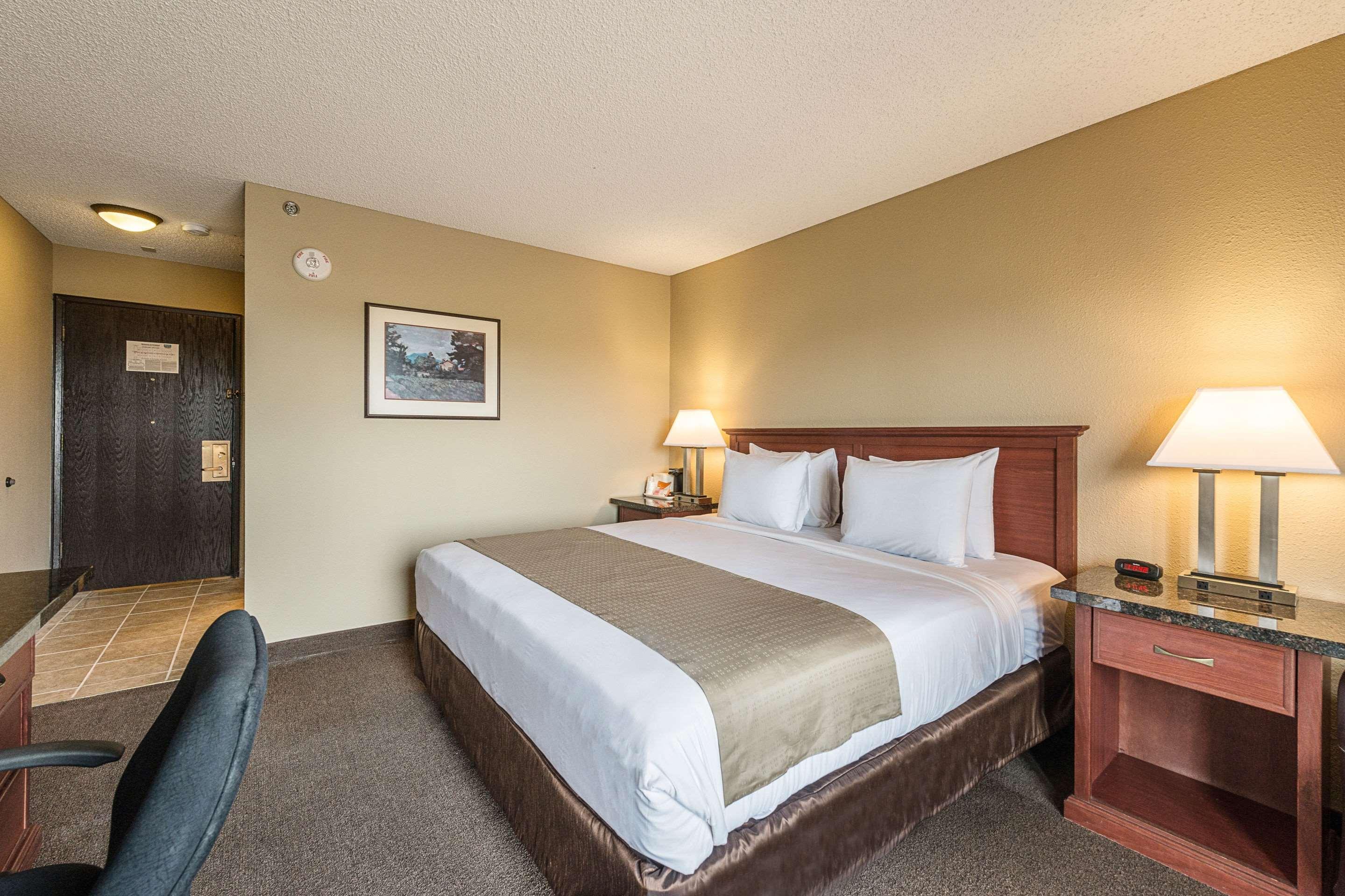 Rodeway Inn & Suites Portland - Jantzen Beach Bagian luar foto