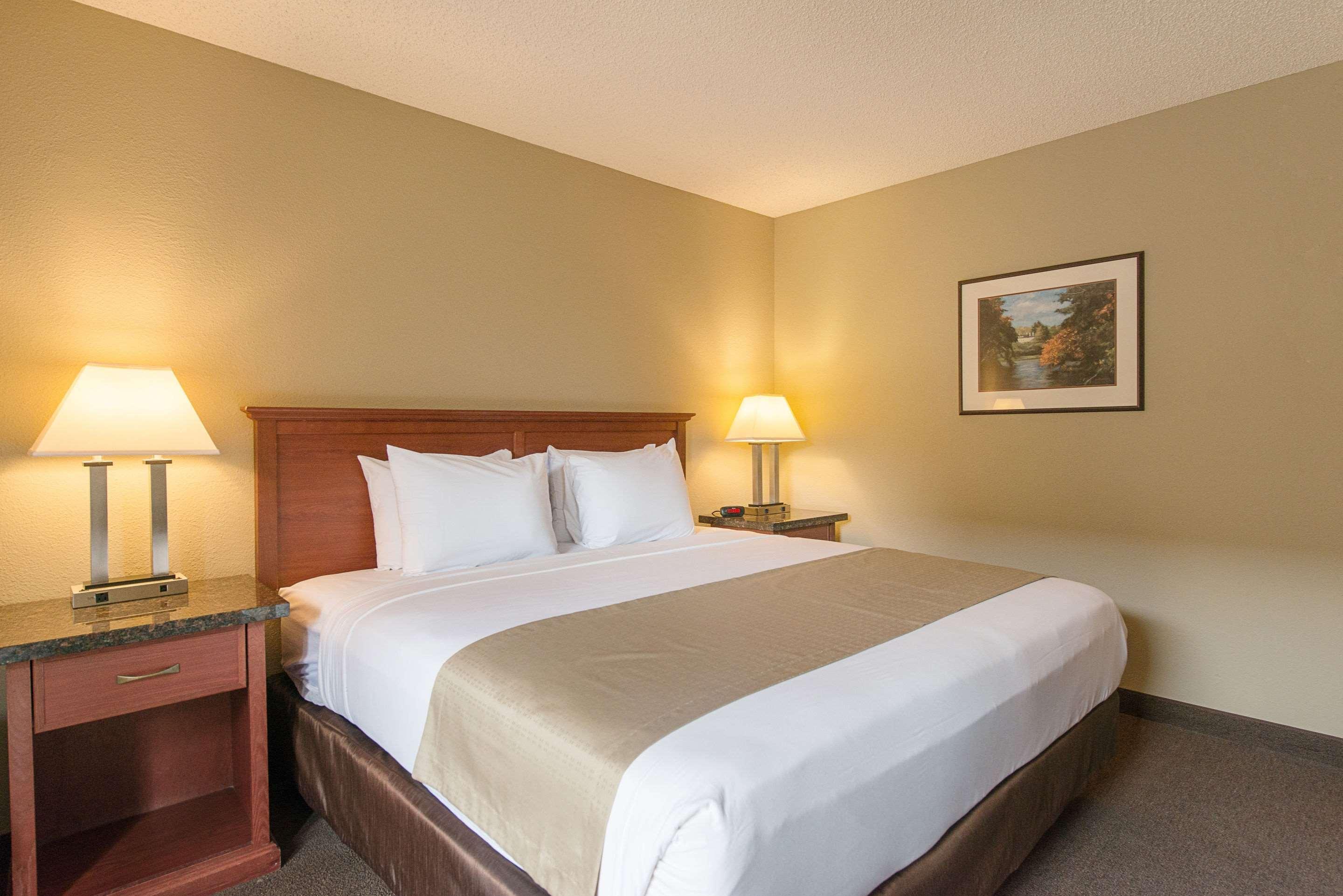 Rodeway Inn & Suites Portland - Jantzen Beach Bagian luar foto