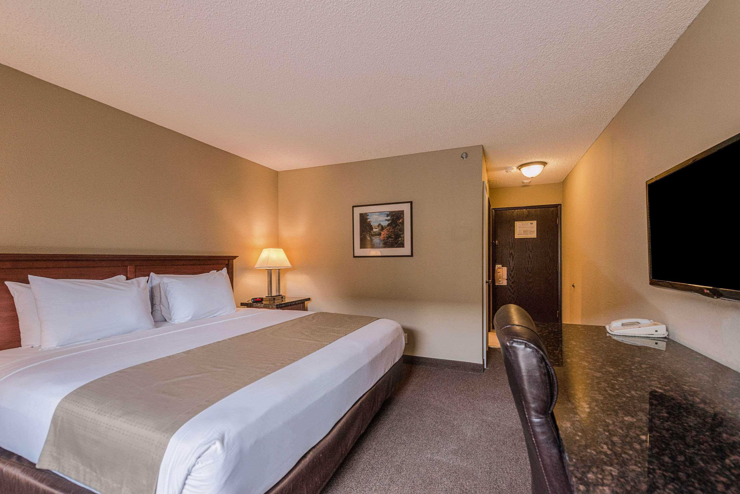 Rodeway Inn & Suites Portland - Jantzen Beach Bagian luar foto