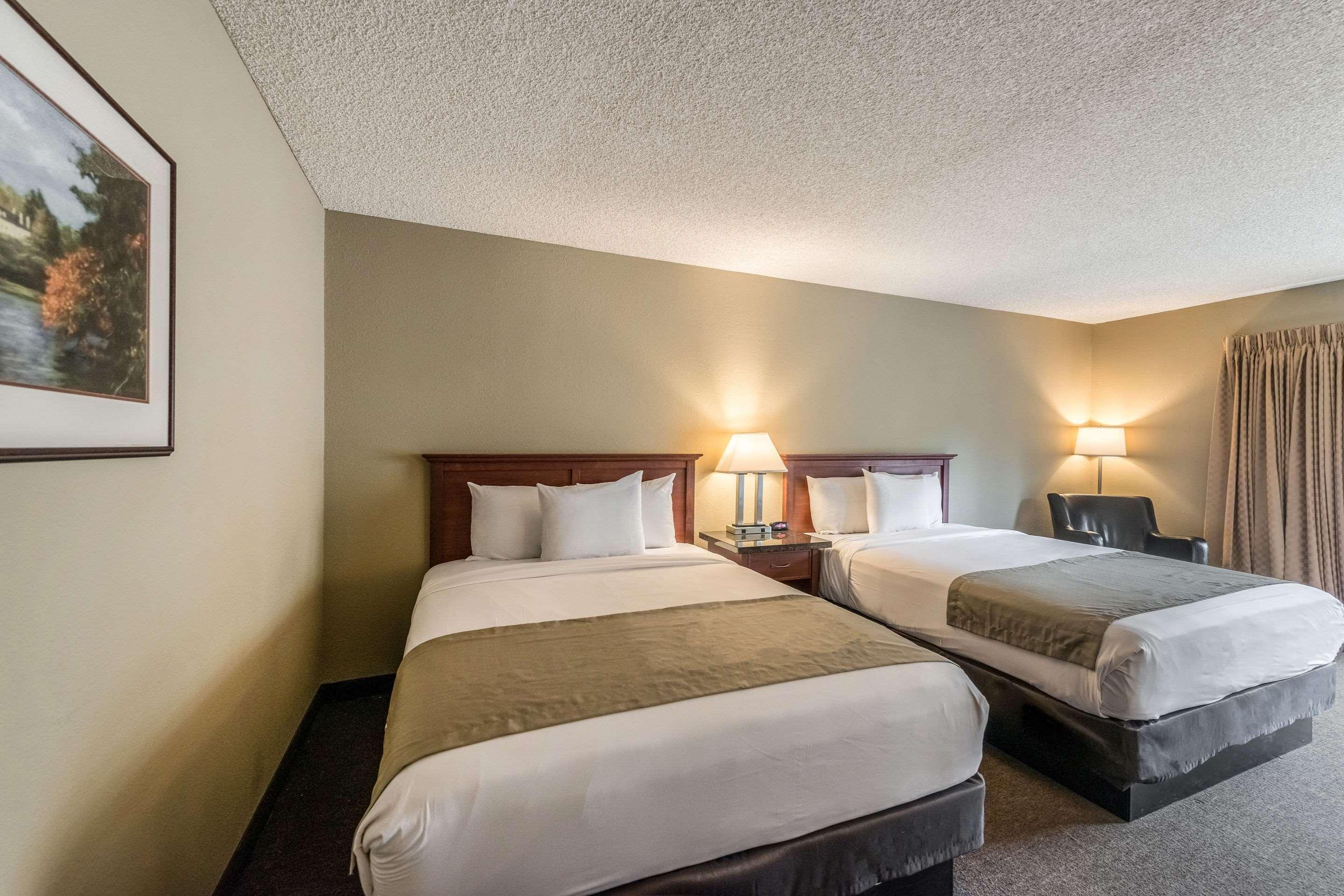 Rodeway Inn & Suites Portland - Jantzen Beach Bagian luar foto
