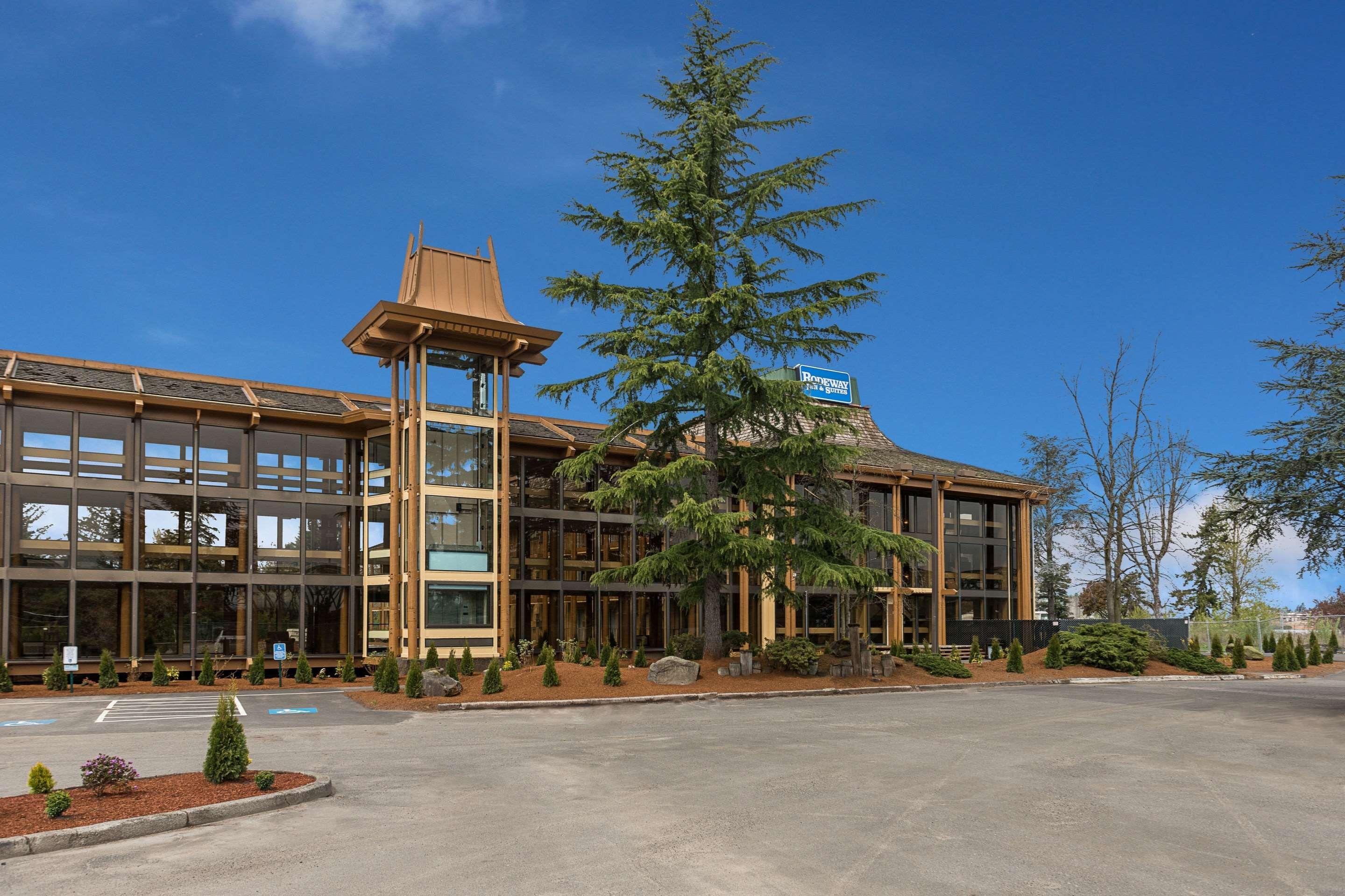 Rodeway Inn & Suites Portland - Jantzen Beach Bagian luar foto