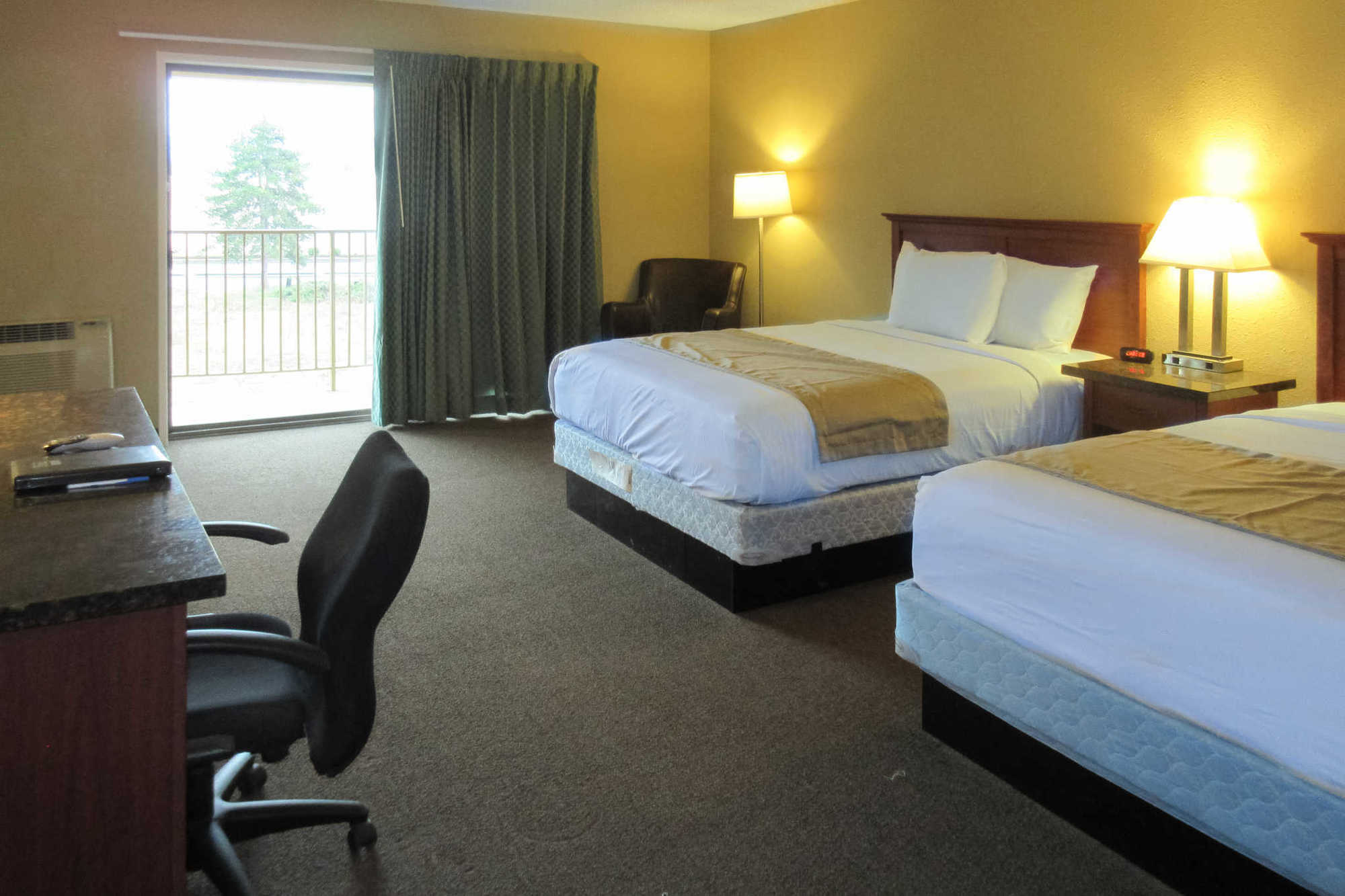 Rodeway Inn & Suites Portland - Jantzen Beach Ruang foto
