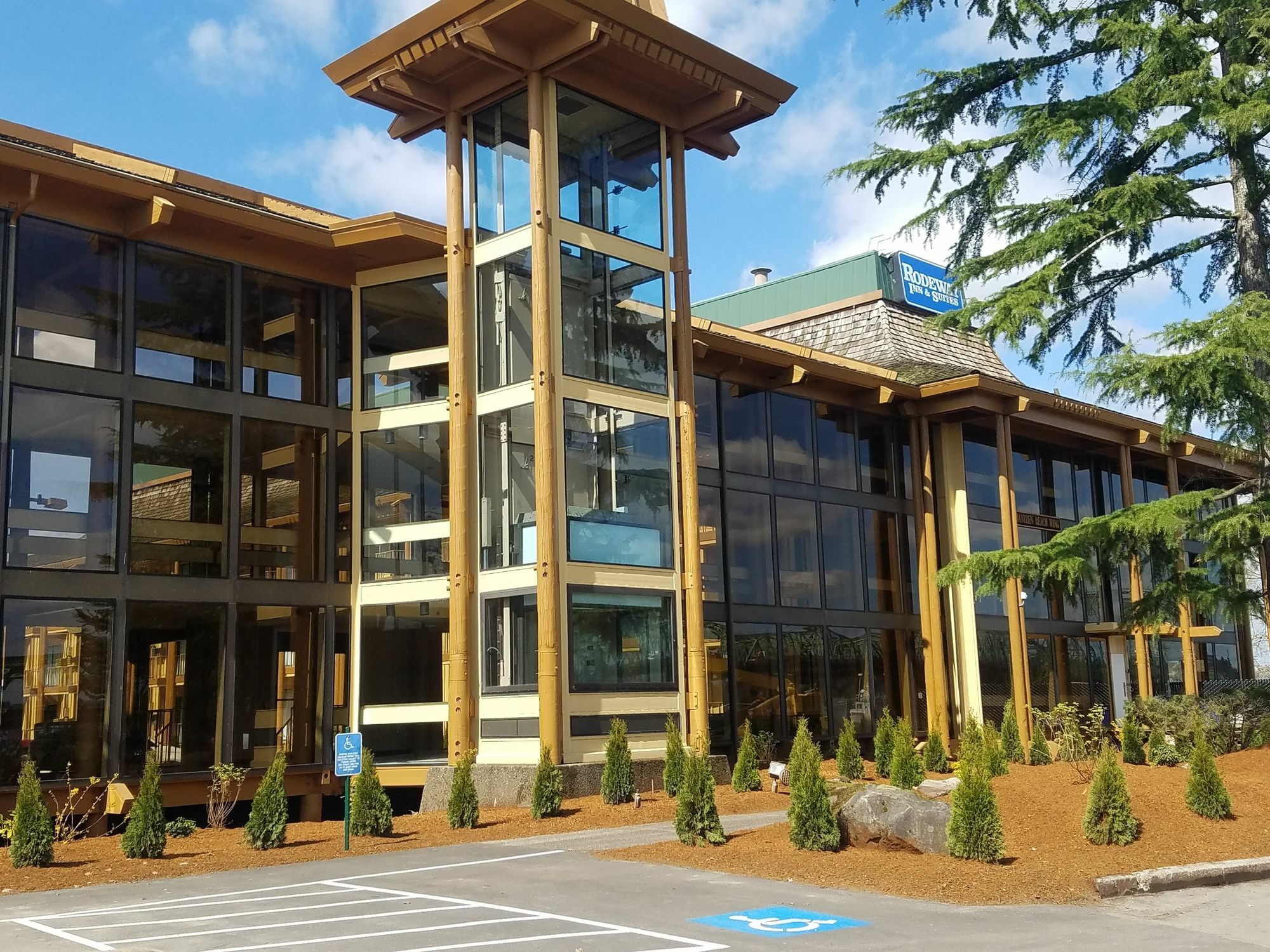 Rodeway Inn & Suites Portland - Jantzen Beach Bagian luar foto